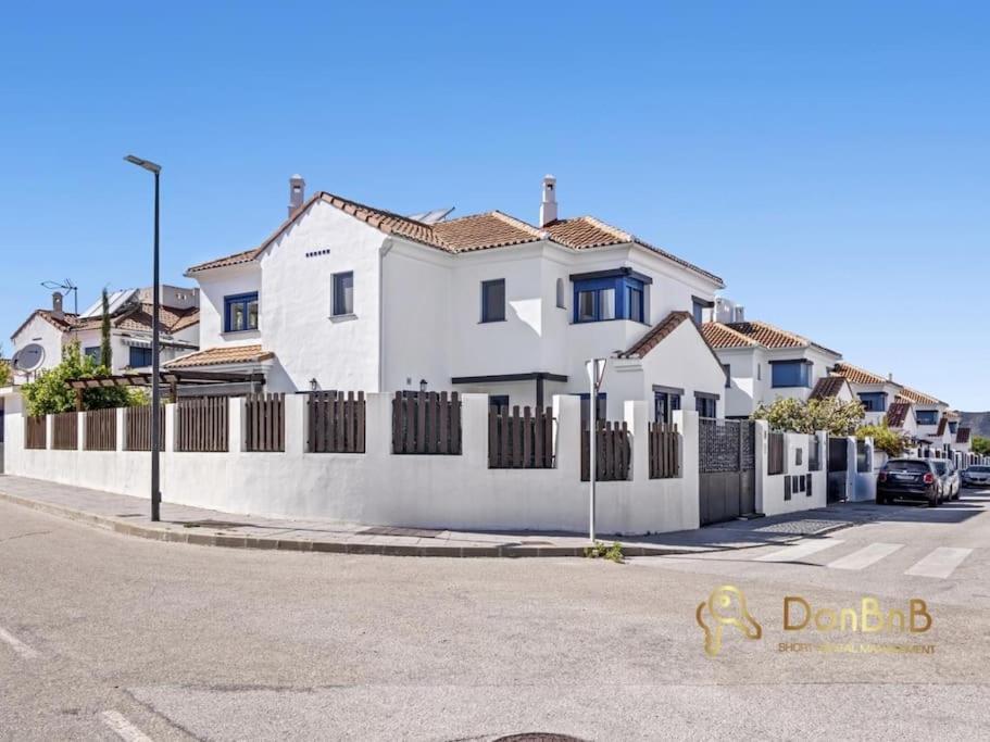 Вилла Casa Pareada En Los Pinos De Alhaurin Malaga Альхаурин-де-ла-Торре Экстерьер фото